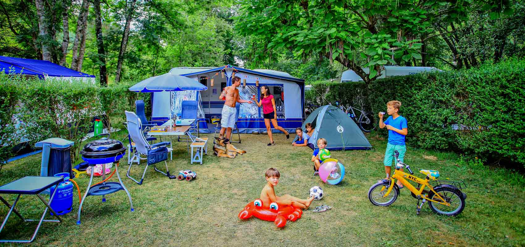 Emplacement camping 4 étoiles Périgord